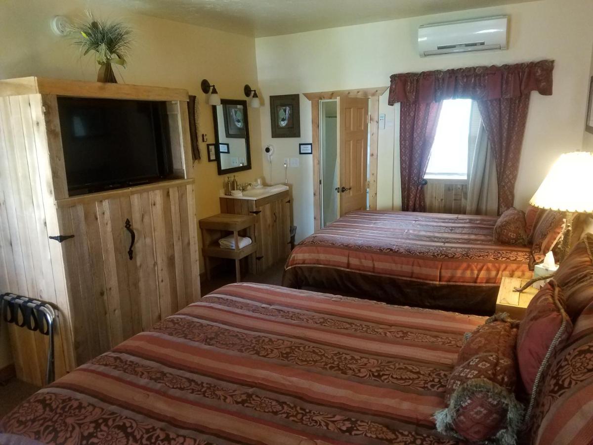 Alpaca Inn, The Лава-Гот-Спрінґс Екстер'єр фото